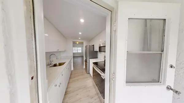 Margate, FL 33063,6600 Royal Palm Blvd #110B