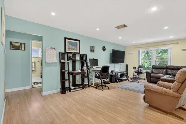 Coconut Creek, FL 33066,4187 NW 22nd St #275H