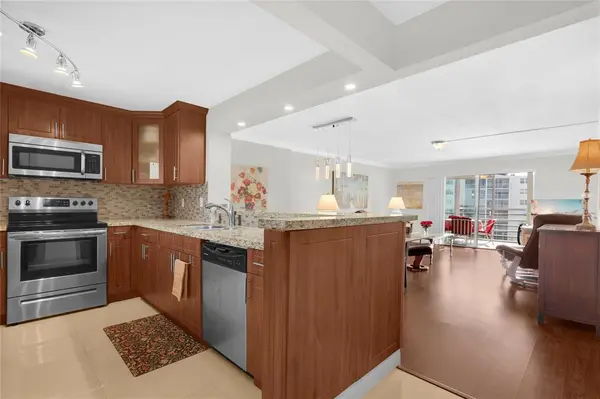 Dania Beach, FL 33004,311 SE 3rd St #402