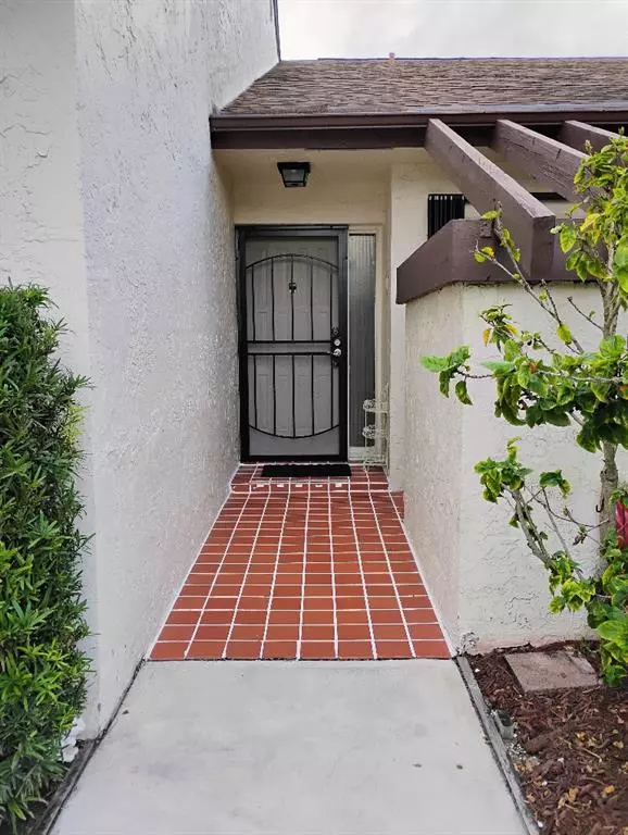 Lake Worth, FL 33467,3615 Willa Way #A