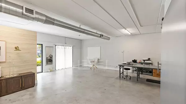 Oakland Park, FL 33334,3560 NE 12th Ave