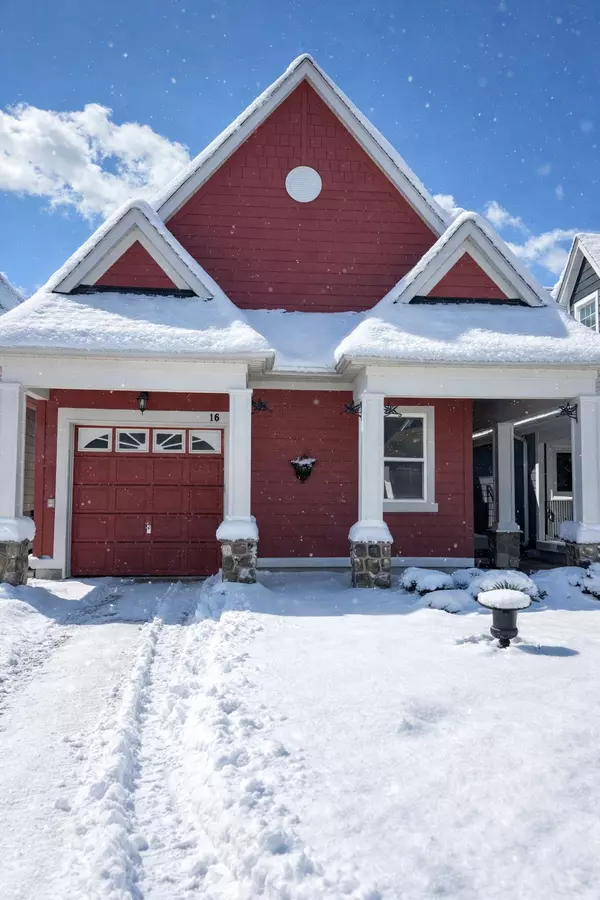 5 Invermara CT #16, Orillia, ON L3V 8B4