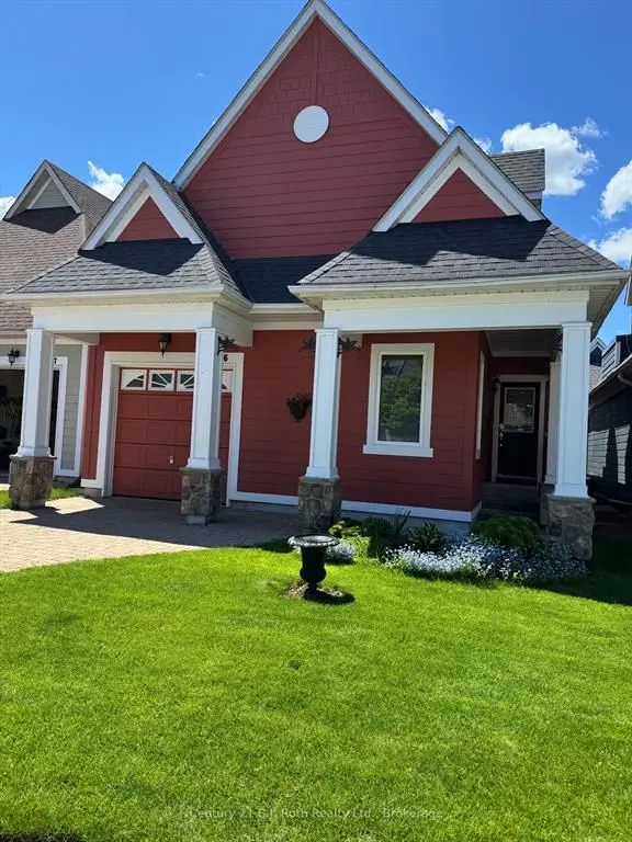 Orillia, ON L3V 8B4,5 Invermara CT #16