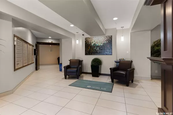 Regina, SK S4W 0L2,5301 Universal CRESCENT #411