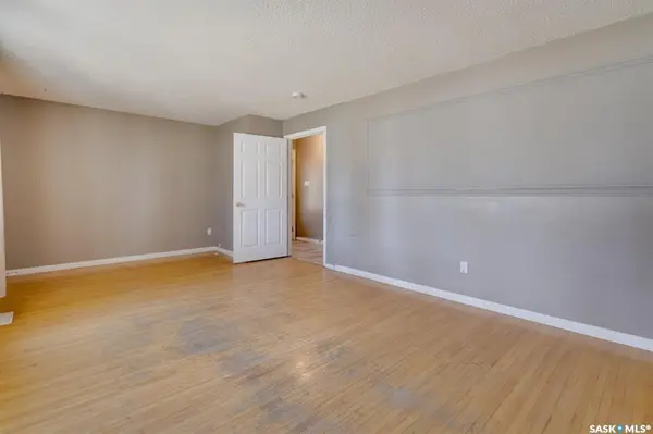 Regina, SK S4S 5L9,2 Deergrove CRESCENT