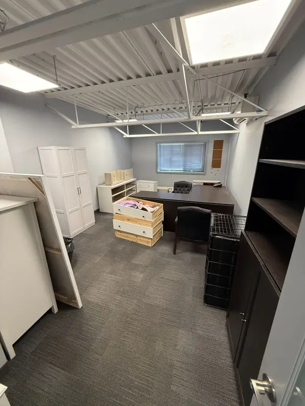 Mississauga, ON L4W 1C7,1261 Britannia RD E