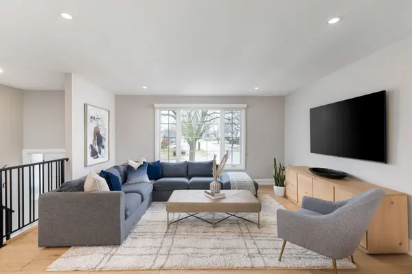 Burlington, ON L7L 5J3,471 Sparling CRES