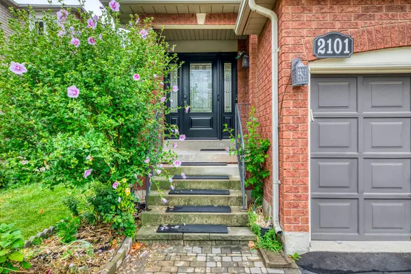 Oakville, ON L6M 3P1,2101 Shady Glen RD