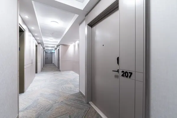 Mississauga, ON L5M 0Z7,4655 Metcalfe AVE #207