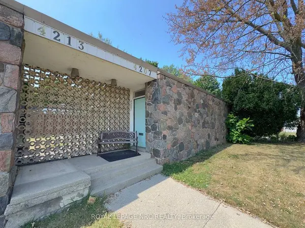 Niagara Falls, ON L2E 6C2,4213/4207 Drummond RD