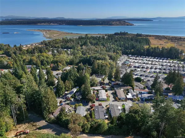 Central Saanich, BC V8M 2C8,2779 Stautw Rd #705