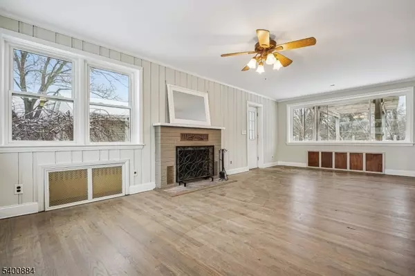 Hillsborough Twp., NJ 08844,68 Valley Rd