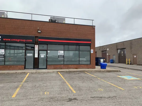 2721 Markham RD #10, Toronto E11, ON M1X 1L5