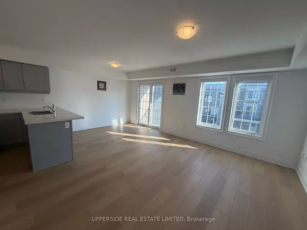 Barrie, ON L9J 0C2,51 Hay LN N #3