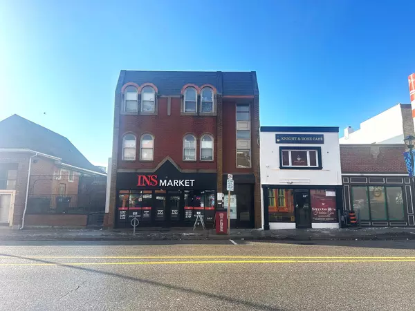 Mississauga, ON L5M 1L5,238 Queen ST S