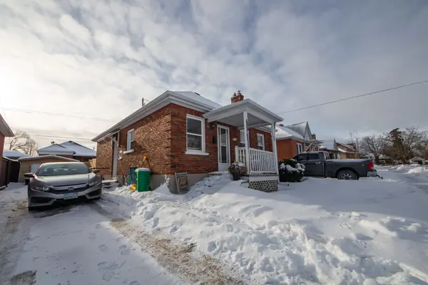 Peterborough, ON K9J 4J7,579 McCannan AVE