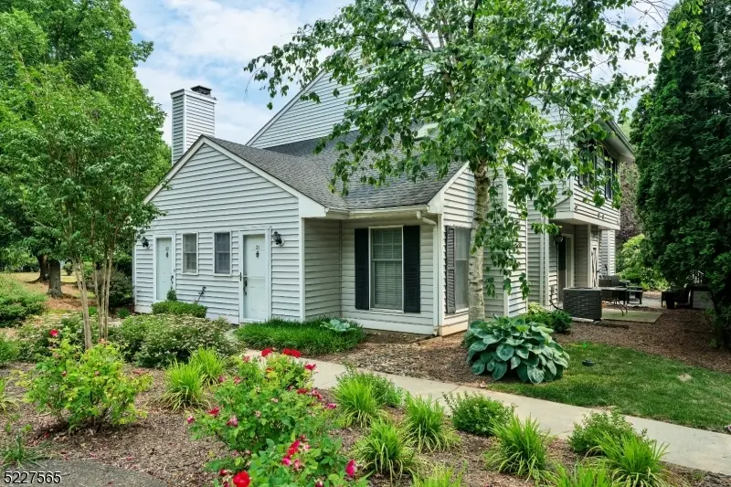 Readington Twp., NJ 08887,21 Owl Ct