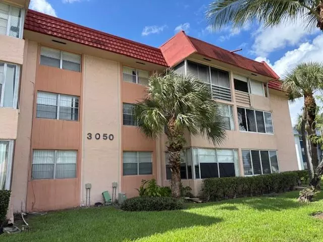 Margate, FL 33063,3050 Holiday Springs Blvd #105