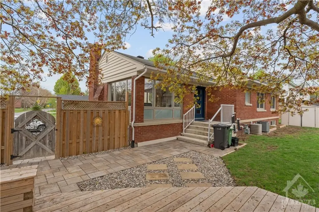 Alta Vista And Area, ON K1H 6L2,1295 KILBORN AVE