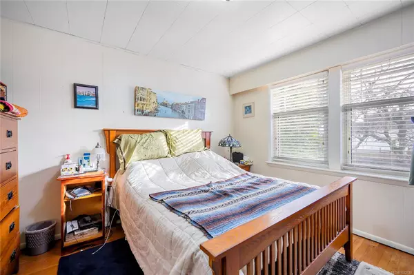 Nanaimo, BC V9R 2J5,436 Kennedy St