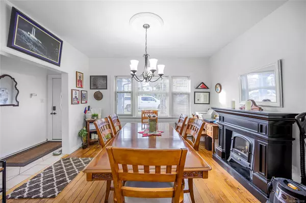 Nanaimo, BC V9R 2J5,436 Kennedy St