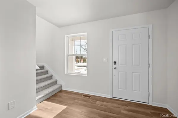 Van Buren, MI 48111,48495 Shagbark LN