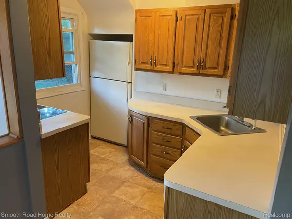 Dearborn, MI 48124,1414 Fairway CT