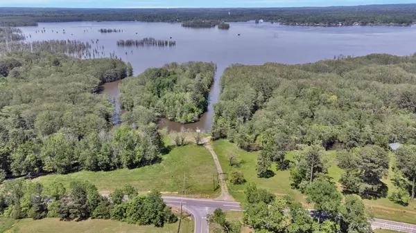 Shreveport, LA 71119,7780 S Lakeshore