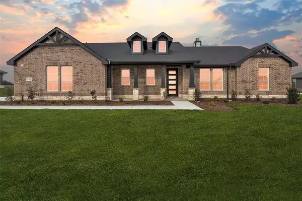 142 Snowy Owl Trail, New Fairview, TX 76078