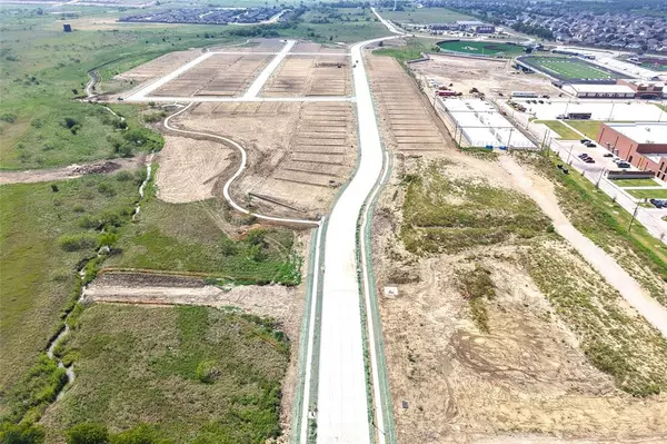 Sanger, TX 76266,5003 Bee Balm Lane