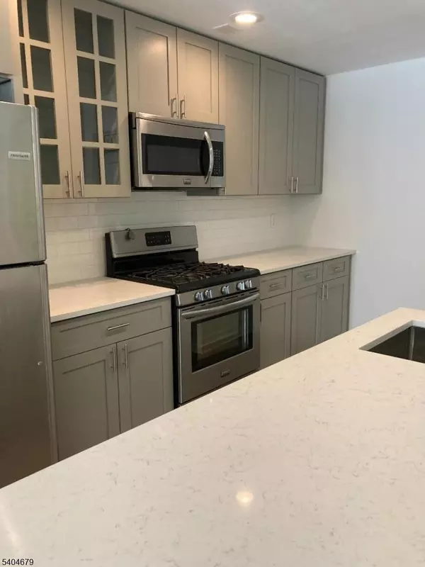 Secaucus Town, NJ 07094,748 Mainsail Ln