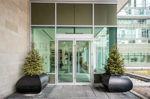 Toronto C08, ON M5A 2M5,112 George ST #S523