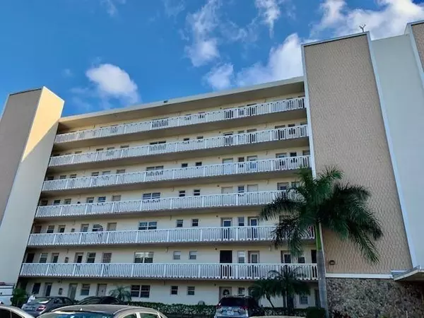 Hallandale Beach, FL 33009,320 NE 12th Ave #503