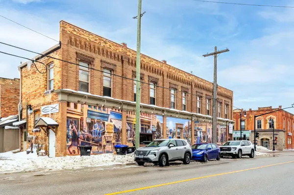 68 Hurontario ST #2, Collingwood, ON L9Y 2L8