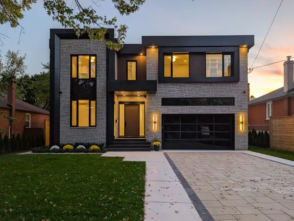 Mississauga, ON L5G 4C8,1526 Garnet AVE