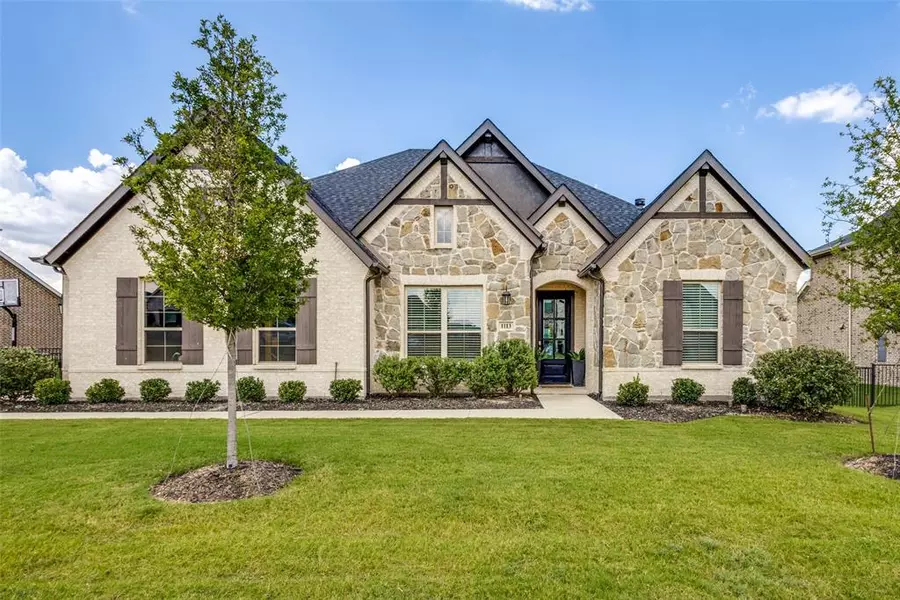 1113 Stonebridge Pass, Gunter, TX 75058