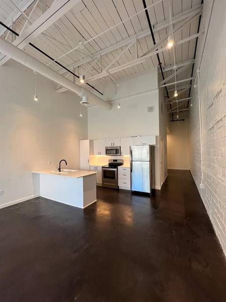 3012 Clover #101, Dallas, TX 75226