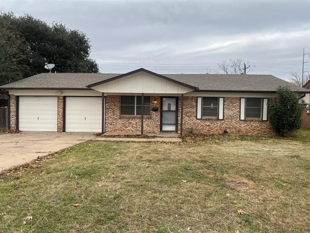 Mineral Wells, TX 76067,1403 SE 21st Street