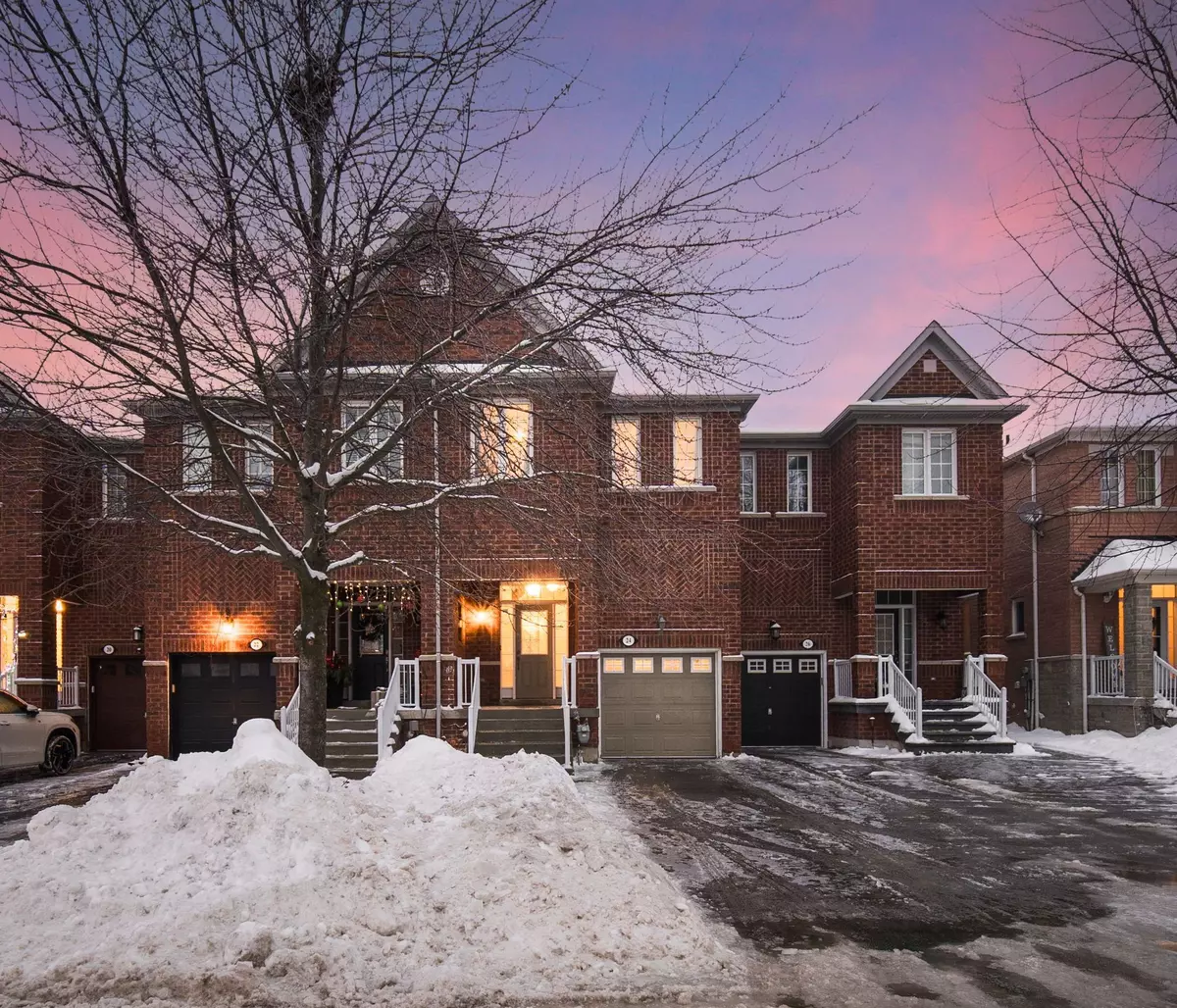 Bradford West Gwillimbury, ON L3Z 0G4,24 Gosnel CIR