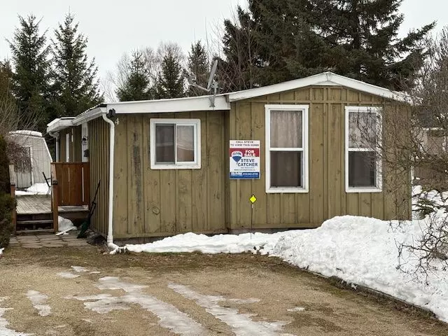 Southgate, ON N0C 1B0,4 Maple Grove Village RD