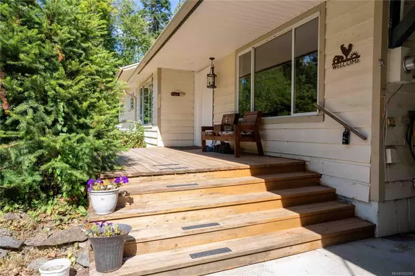 Duncan, BC V9L 6N2,4591 Howie Rd N