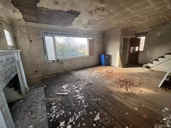 Detroit, MI 48206,9400 WILDEMERE ST