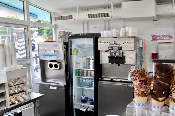 Belleville, MI 48111,67 Main ST