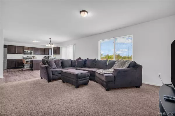 Van Buren, MI 48111,6555 BRISTOL DR