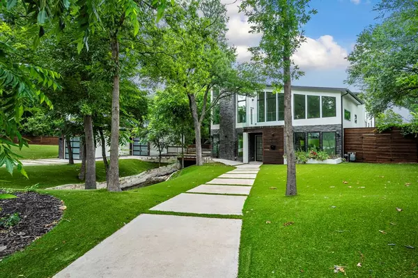 Dallas, TX 75240,13032 COPENHILL Road