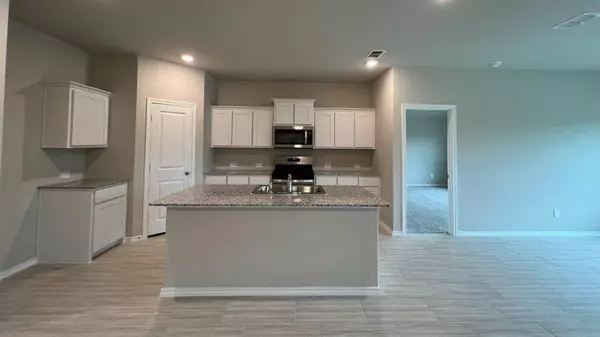 Fort Worth, TX 76131,8453 HOLLYMEAD Lane