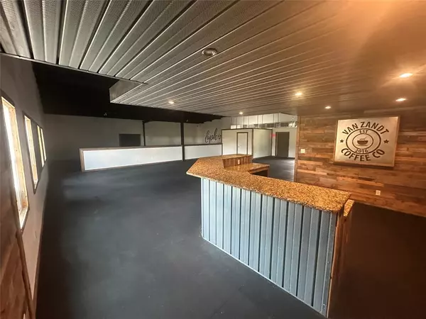 Athens, TX 75752,6353 State Highway 19 N