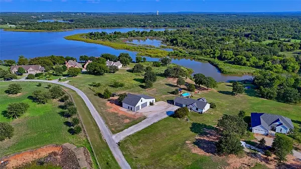 Nocona, TX 76255,140 Lago Lane