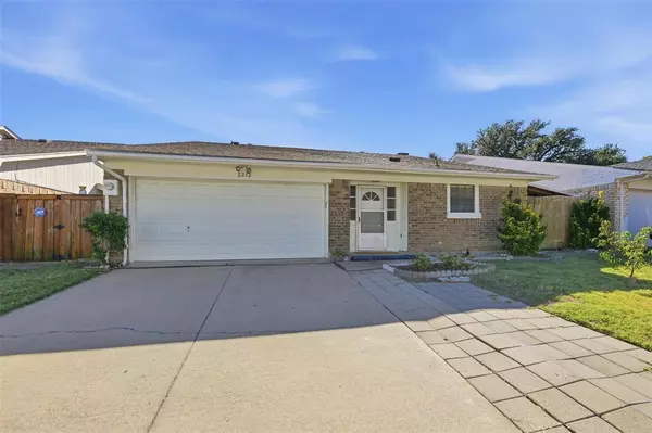 Carrollton, TX 75007,2212 Benbrook Drive