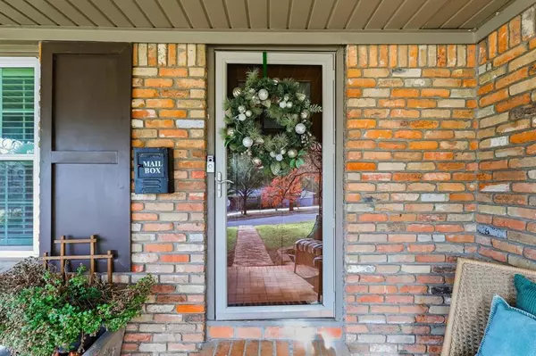 Fort Worth, TX 76116,6428 Waverly Way